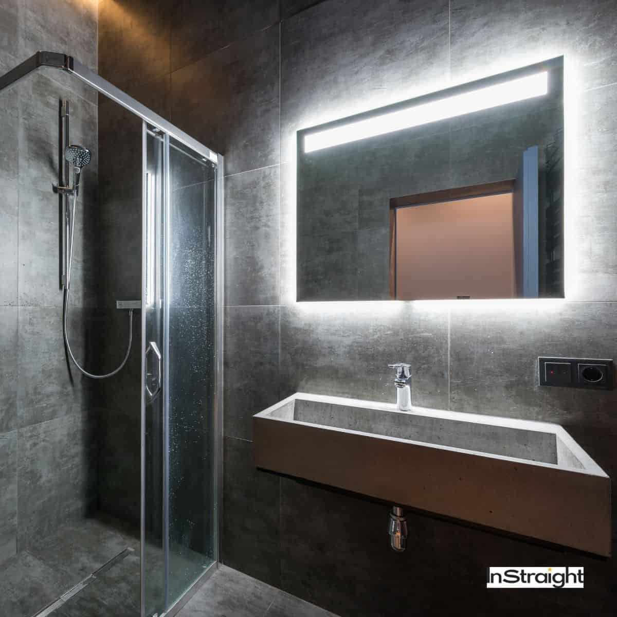 what color should my bathroom mirror be